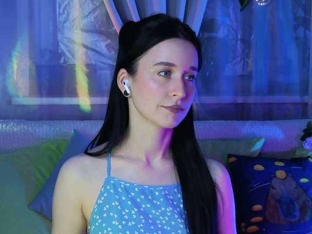 Snímky obrazovky vysielania Kira_Li_Lime