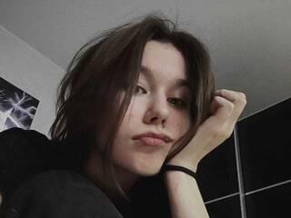 Erotický videohovor KiraTwinkie