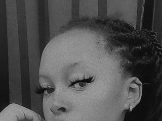 Erotický videohovor Kishadeja