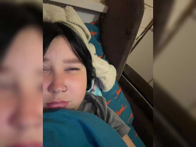 Snímky obrazovky vysielania Kiskaq