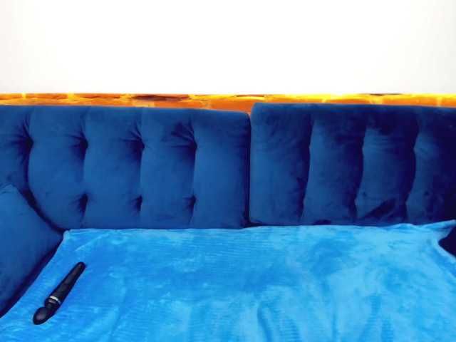 Snímky obrazovky vysielania KissPoison