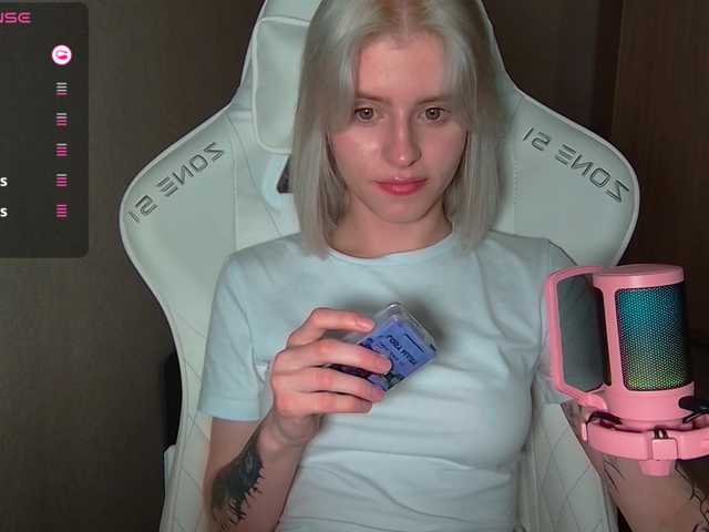 Snímky obrazovky vysielania Helga_Pataki