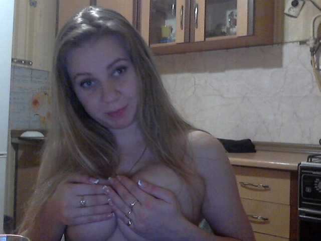 Snímky obrazovky vysielania KittenLedy