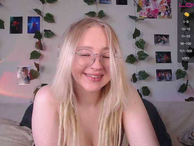 Snímky obrazovky vysielania Kittenmeew