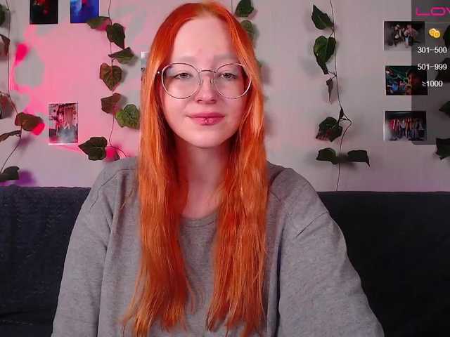Snímky obrazovky vysielania Kittenmeew
