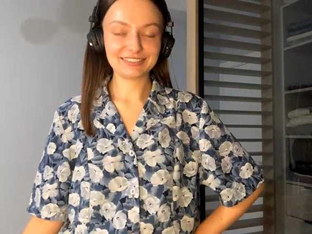 Snímky obrazovky vysielania KittieRusu
