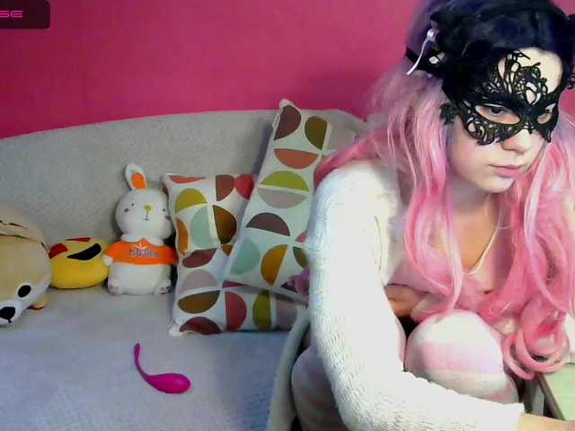 Snímky obrazovky vysielania KittyCatChan