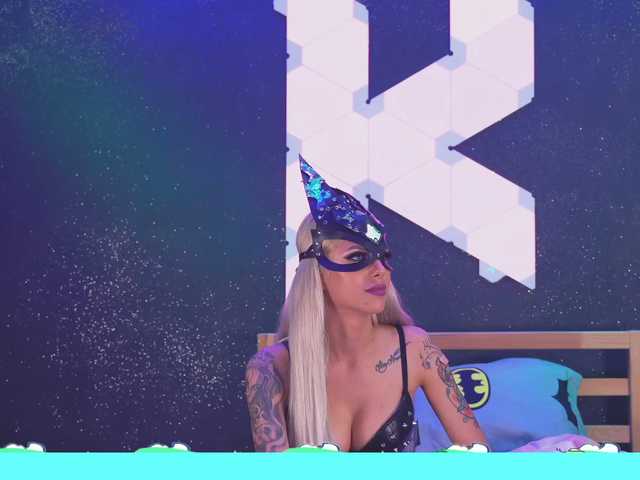 Snímky obrazovky vysielania Kittygy