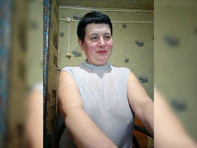 Snímky obrazovky vysielania NicoleOlla