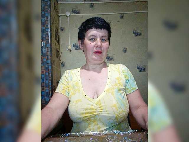 Snímky obrazovky vysielania NicoleOlla