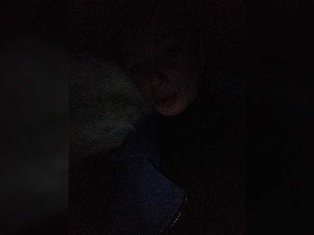 Snímky obrazovky vysielania -Invisible-