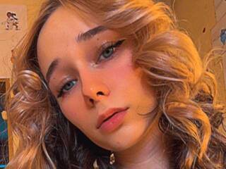 Erotický videohovor Kriss-add