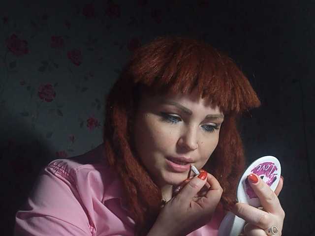 Snímky obrazovky vysielania kristibeaut