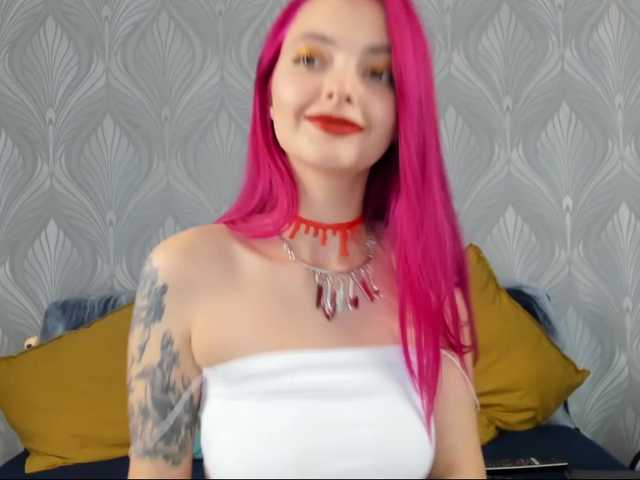 Snímky obrazovky vysielania GoodGirl21