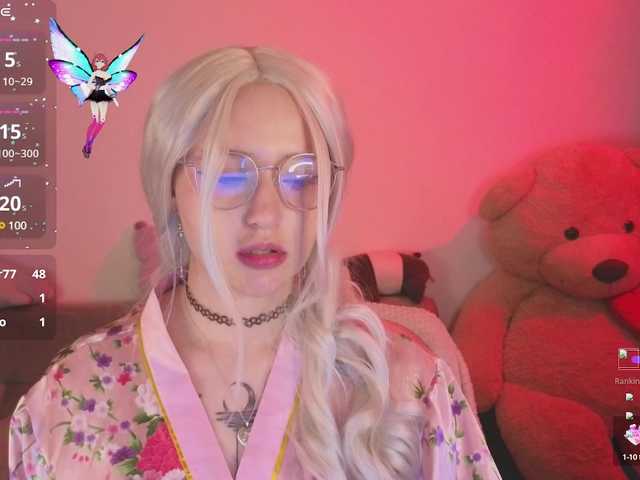 Snímky obrazovky vysielania Kurochan420