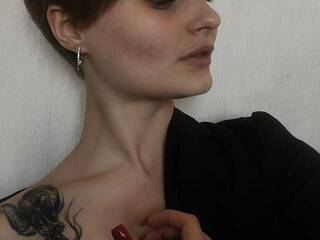 Erotický videohovor KylieBertie