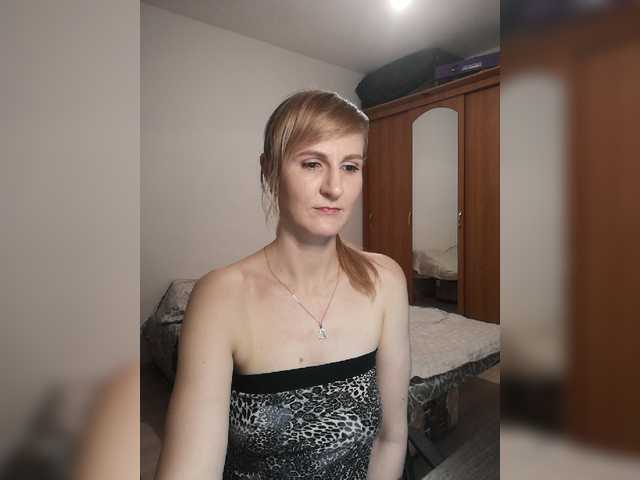 Snímky obrazovky vysielania LadyYa