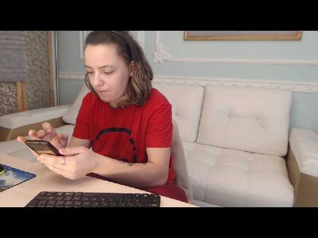 Snímky obrazovky vysielania LanaRivera