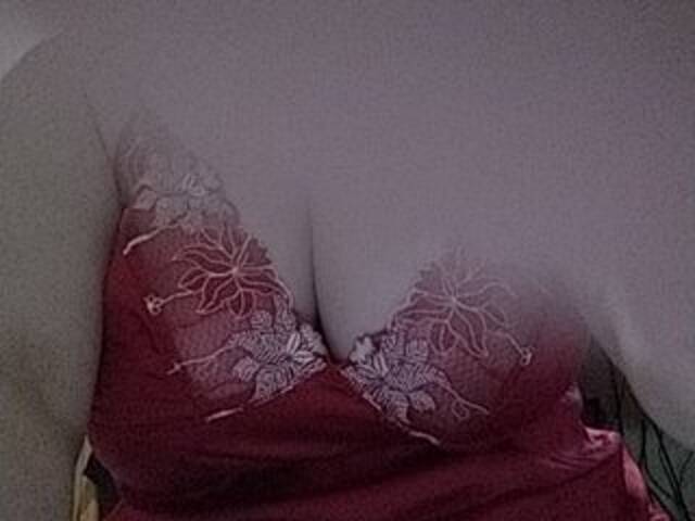 Snímky obrazovky vysielania lara1967