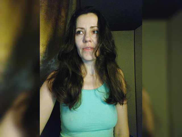 Snímky obrazovky vysielania Larianna