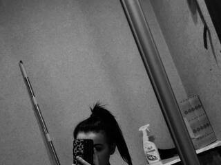 Erotický videohovor Laurie-Mindy