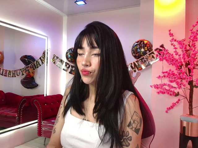 Snímky obrazovky vysielania leia-queens