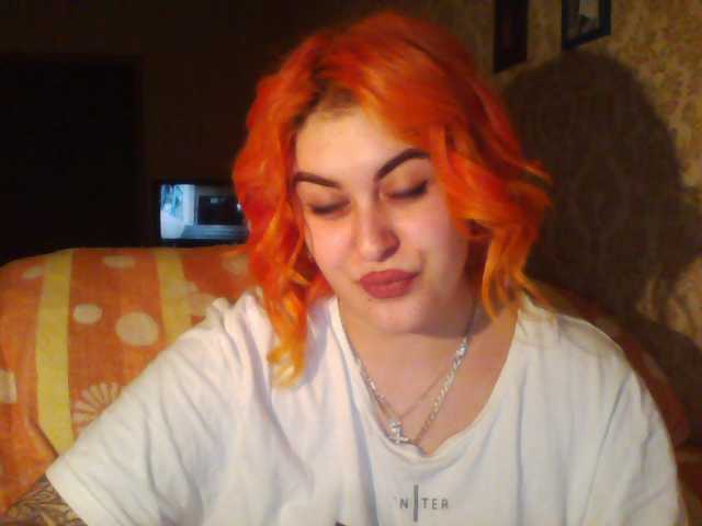 Snímky obrazovky vysielania LeraOGirl