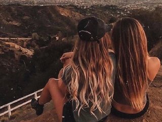 Erotický videohovor LesbianTasty1