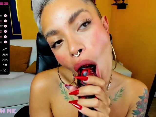 Fotografie leticiabonett wanna see me fucking my asshole? anal show at goal ♥ #anal #pussy #latina #squirt #tattoos #lovense #spanks #dildo #deepthroat #blowjob