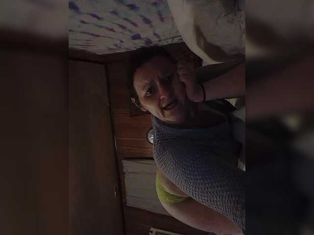 Snímky obrazovky vysielania LexLanierxo