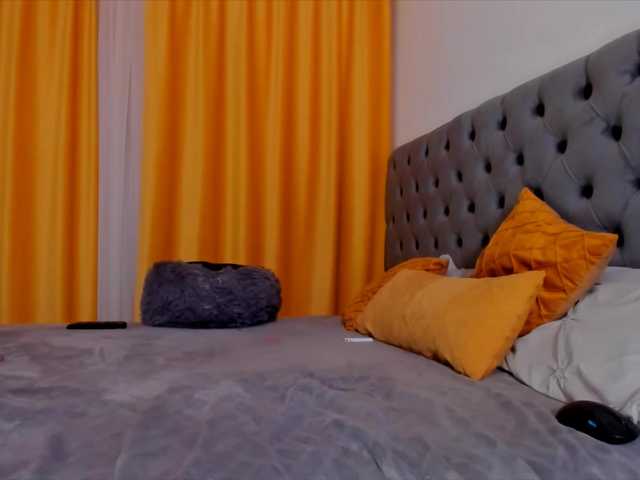 Snímky obrazovky vysielania Lexxxxy