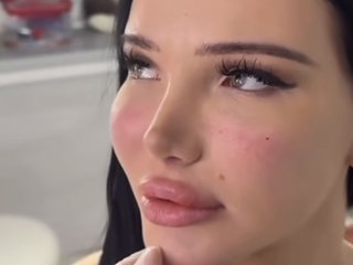 Erotický videohovor Marinee099