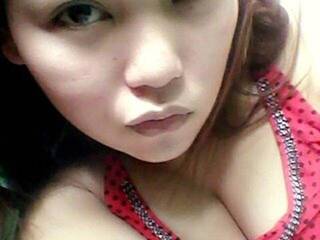 Erotický videohovor xAsianTitsx