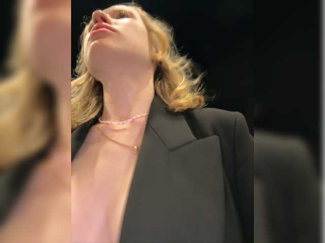 Snímky obrazovky vysielania LiiBaby