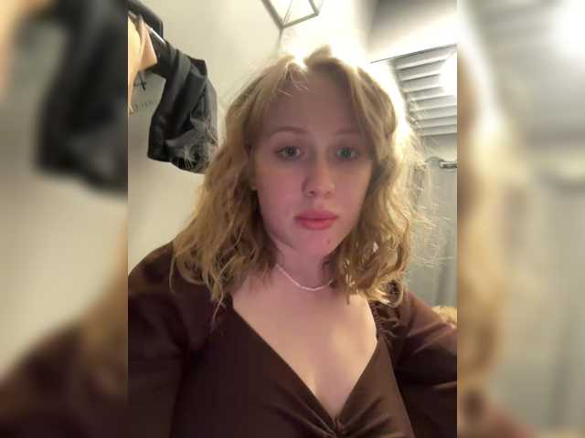 Snímky obrazovky vysielania LiiBaby