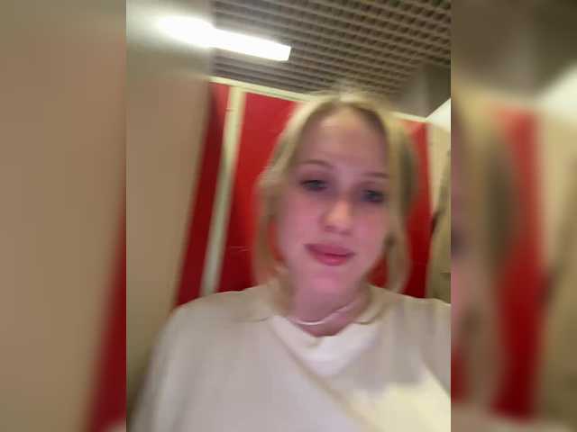 Snímky obrazovky vysielania LiiBaby