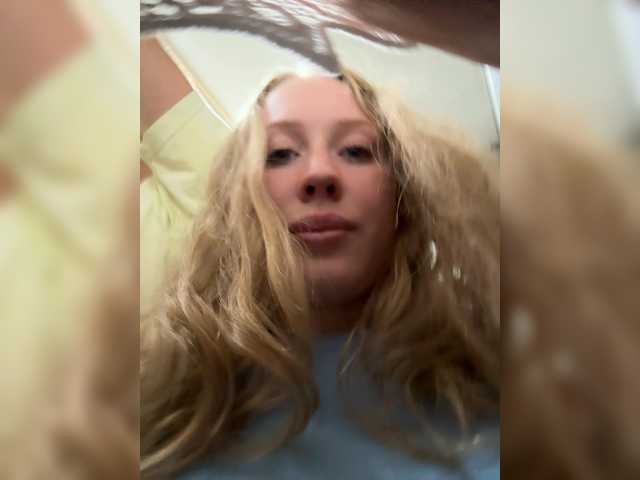 Snímky obrazovky vysielania LiiBaby