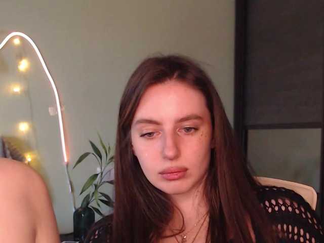Snímky obrazovky vysielania Lilijily