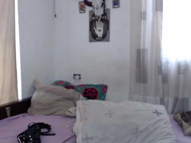 Snímky obrazovky vysielania lilith-witchx