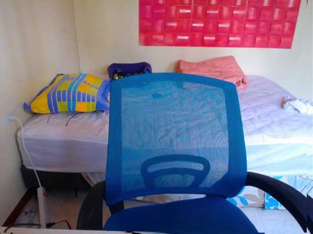 Snímky obrazovky vysielania LillyBrooks