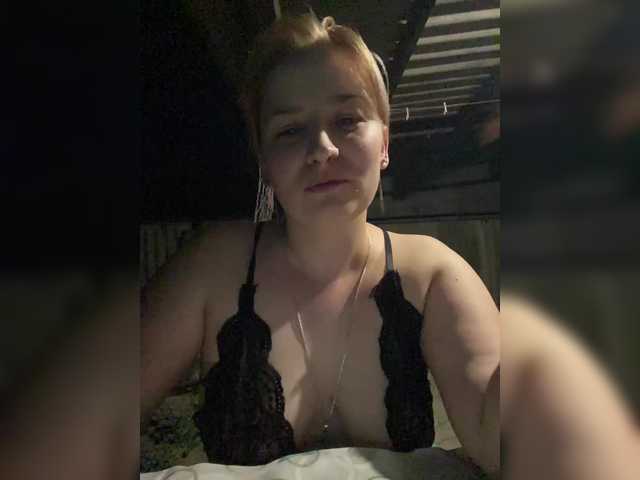 Snímky obrazovky vysielania lina2000k