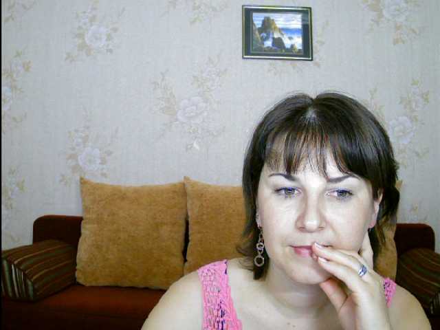 Snímky obrazovky vysielania LinaOstine