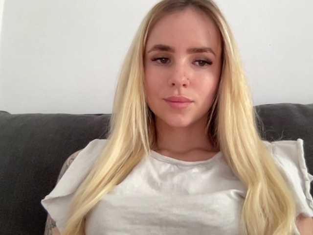 Snímky obrazovky vysielania LindseyPower