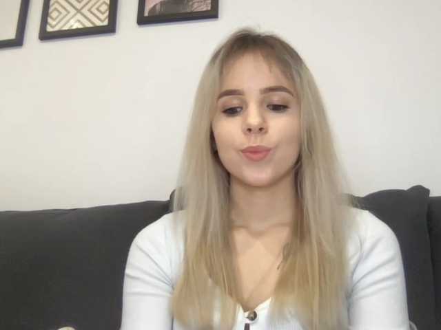 Snímky obrazovky vysielania LindseyPower