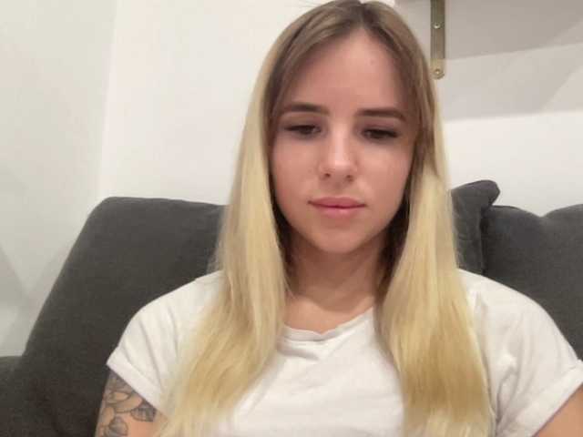 Snímky obrazovky vysielania LindseyPower