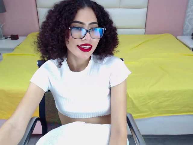 Fotografie LisaReid I want you in my room, make me get wet and be naked [none] #petite #young #latina