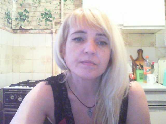 Snímky obrazovky vysielania LisaXRus