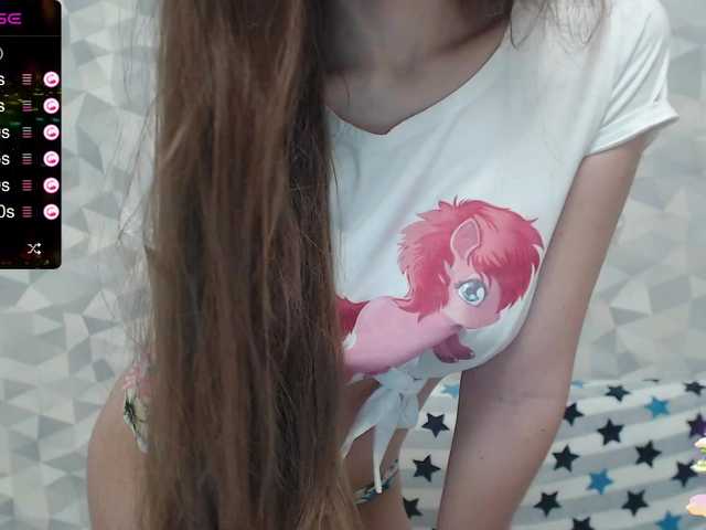 Snímky obrazovky vysielania LizkaKISSka