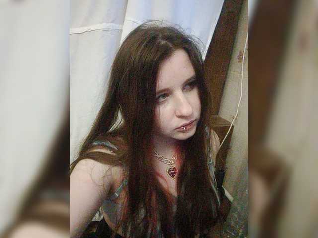 Snímky obrazovky vysielania Emily_Green