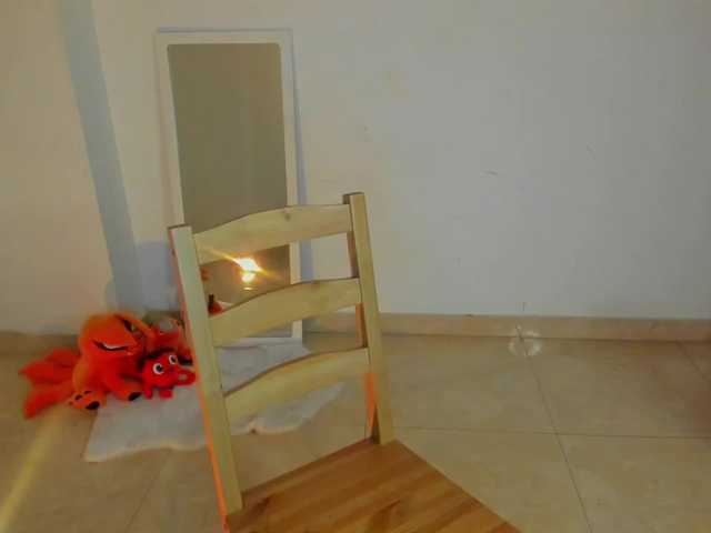 Snímky obrazovky vysielania littleDanni